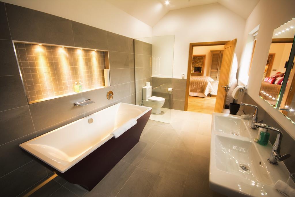 Ynyshir Restaurant And Rooms Махинллет Экстерьер фото